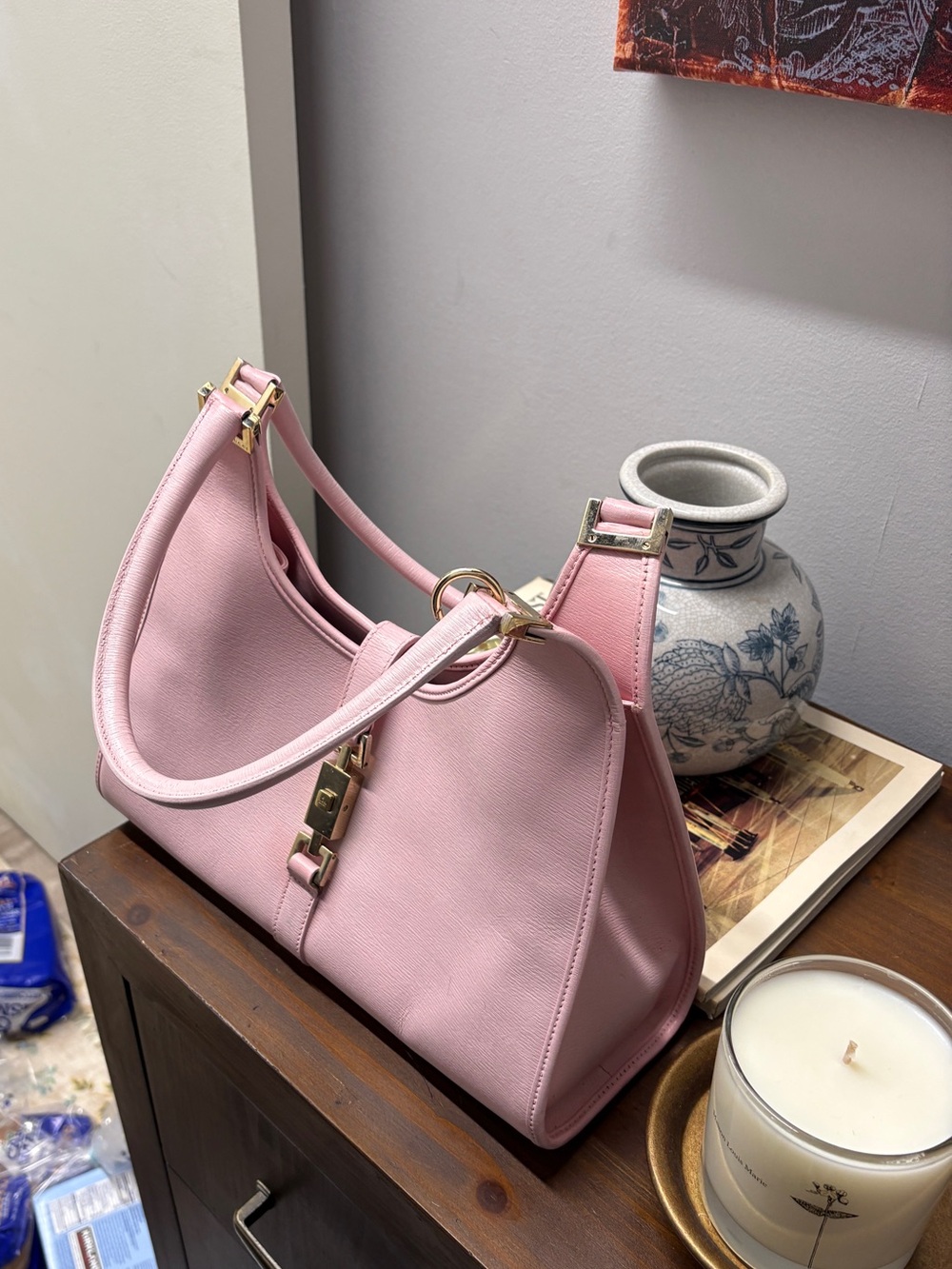 Gucci Pink Leather Shoulder Bag with Gold Hardware - Picture 5 of 6